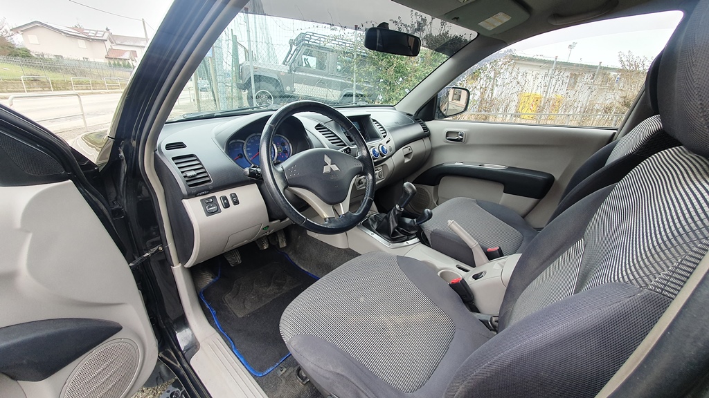 MITSUBISHI L200 2.5 DI/D 136CV CLUB CAB INTENSE, foto 29