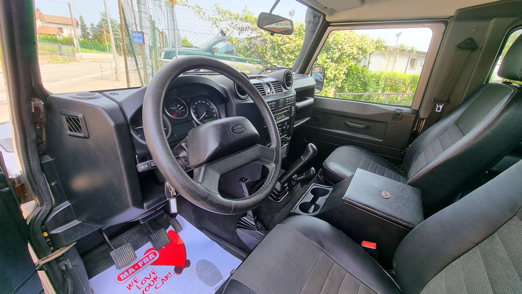 LAND ROVER DEFENDER 90 TD4 "SE", foto 33