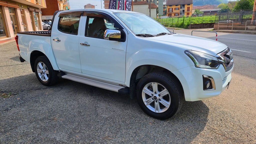 ISUZU D-MAX 2.0 TDI 163CV SUPERNOVA, foto 17
