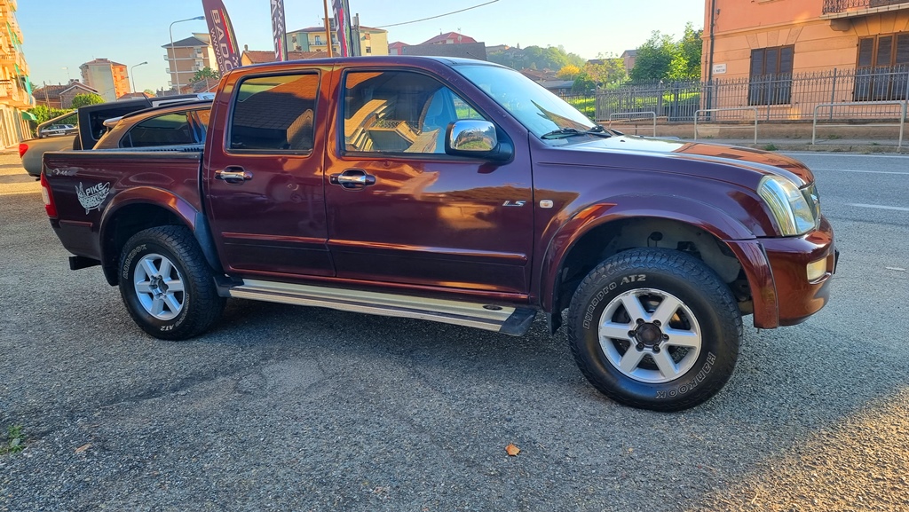 ISUZU D-MAX 3.0 TD LS, foto 15