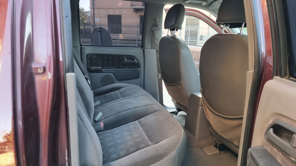 ISUZU D-MAX 3.0 TD LS, foto 33