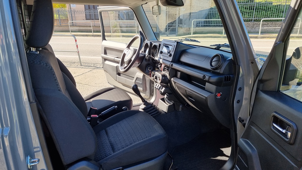 SUZUKI 1.5 PRO 4WD ALL GRIP, foto 31