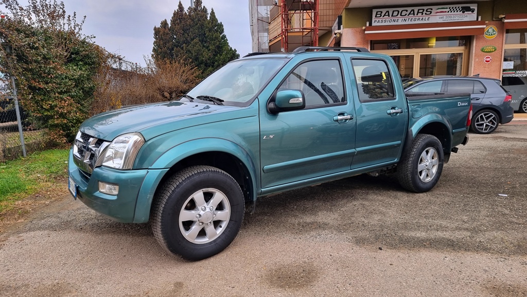 ISUZU D MAX 3.0 TD LS, foto 2