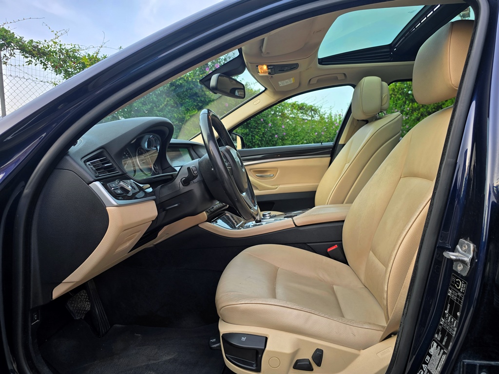 BMW 530d TOURING XDRIVE FUTURA, foto 22