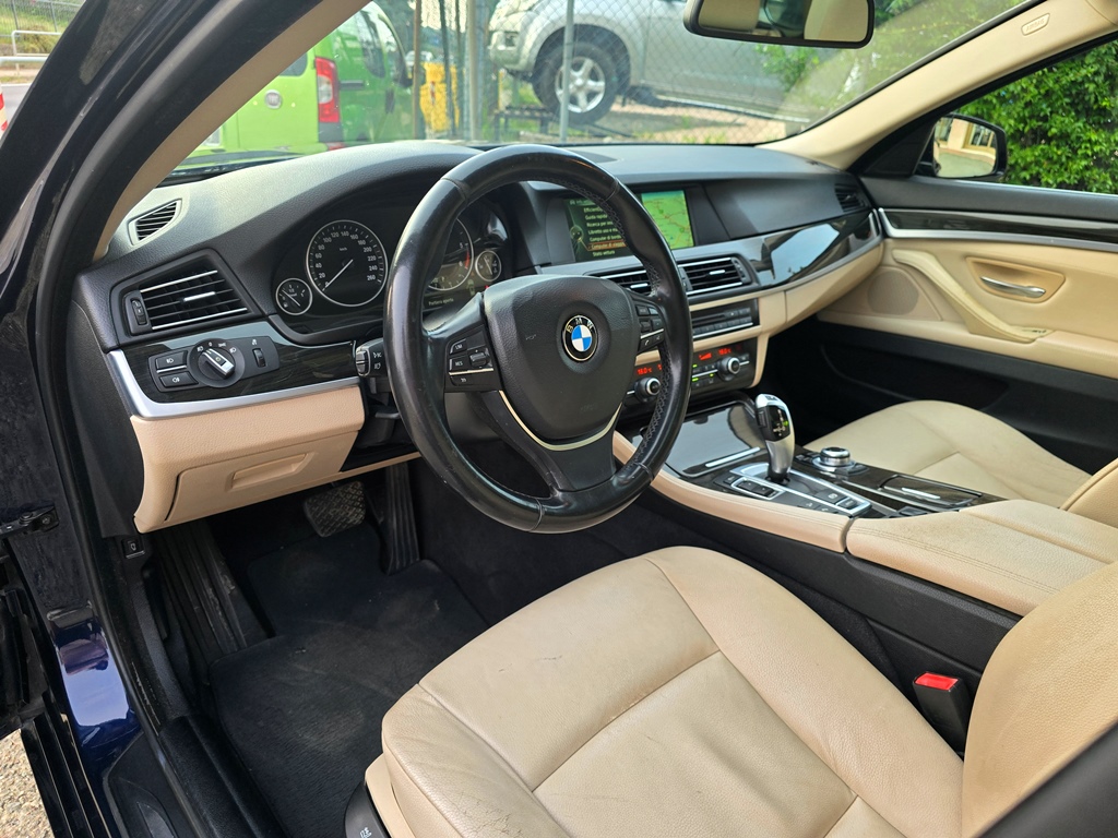 BMW 530d TOURING XDRIVE FUTURA, foto 23