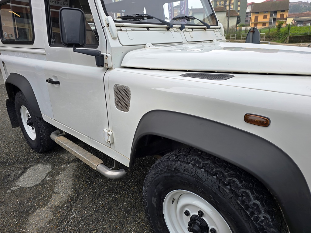LAND ROVER DEFENDER 90 TD5 SW "E", foto 18