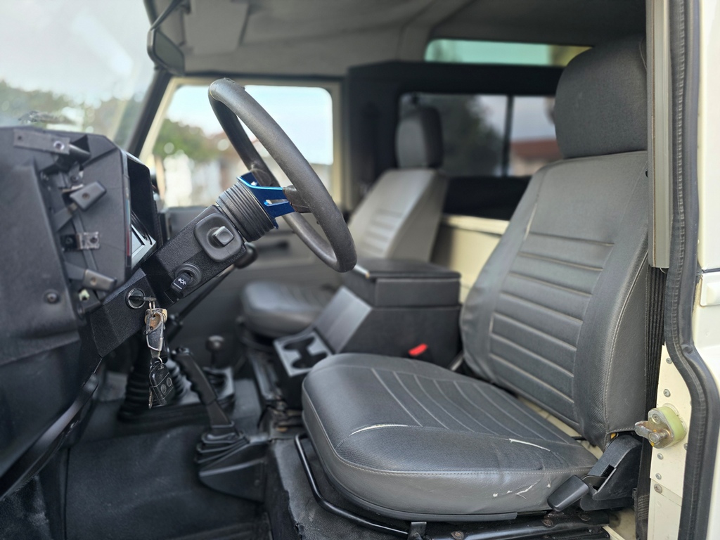 LAND ROVER DEFENDER 90 TD5 SW "E", foto 33