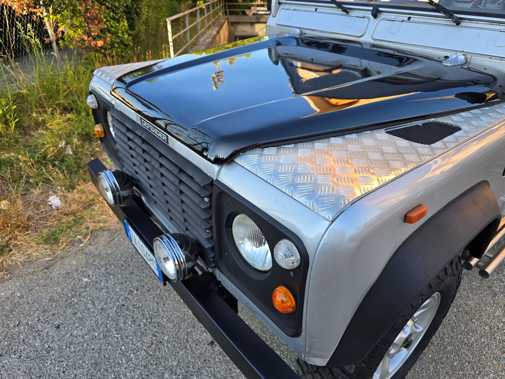 LAND ROVER DEFENDER 90 TDI 200 RESTAURATO!, foto 22