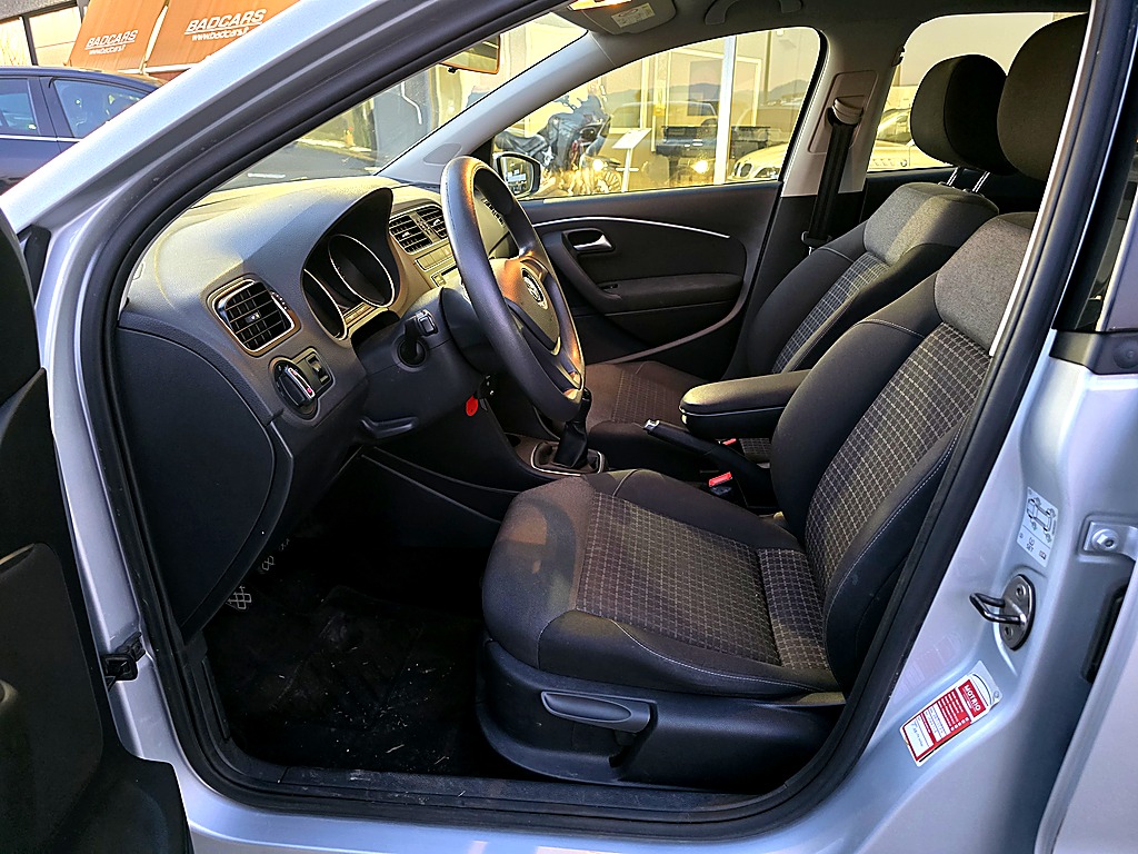 VOLKSWAGEN POLO 1.4 TDI 75 CV HIGHLINE, foto 23