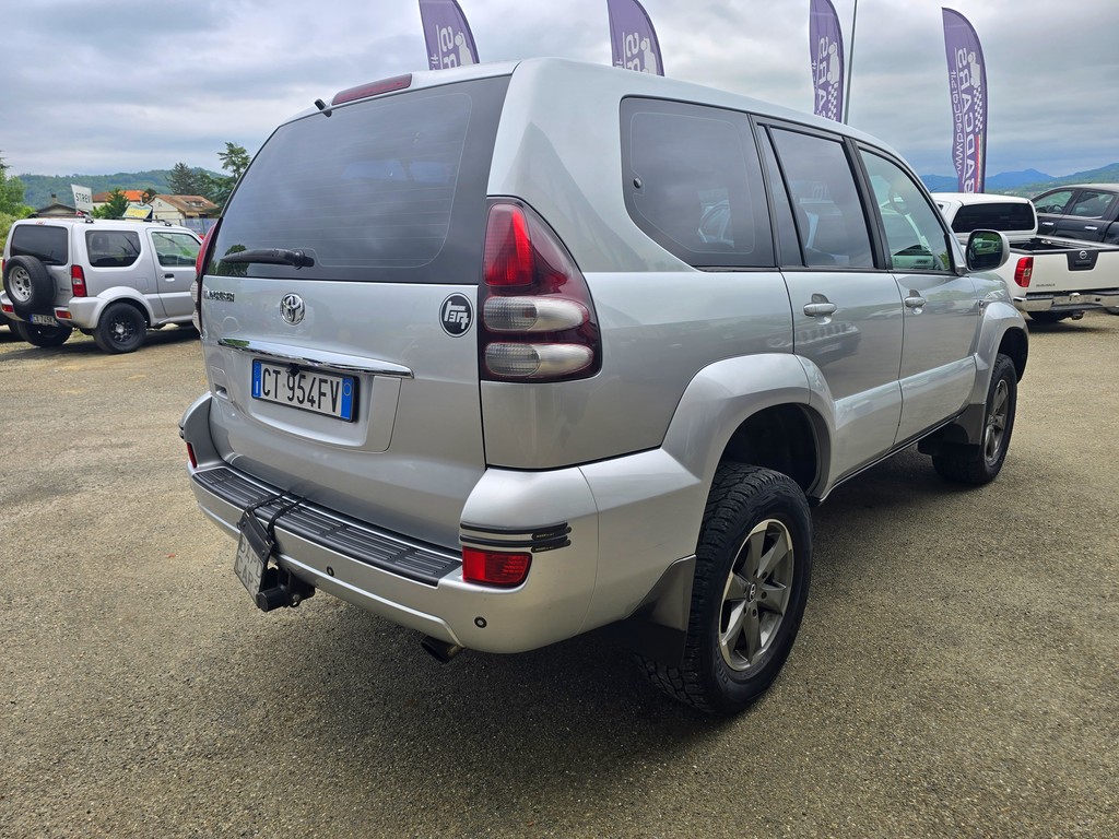 TOYOTA LAND CRUISER KDJ 120 WAGON 3.0 D4-D 8 POSTI, foto 11