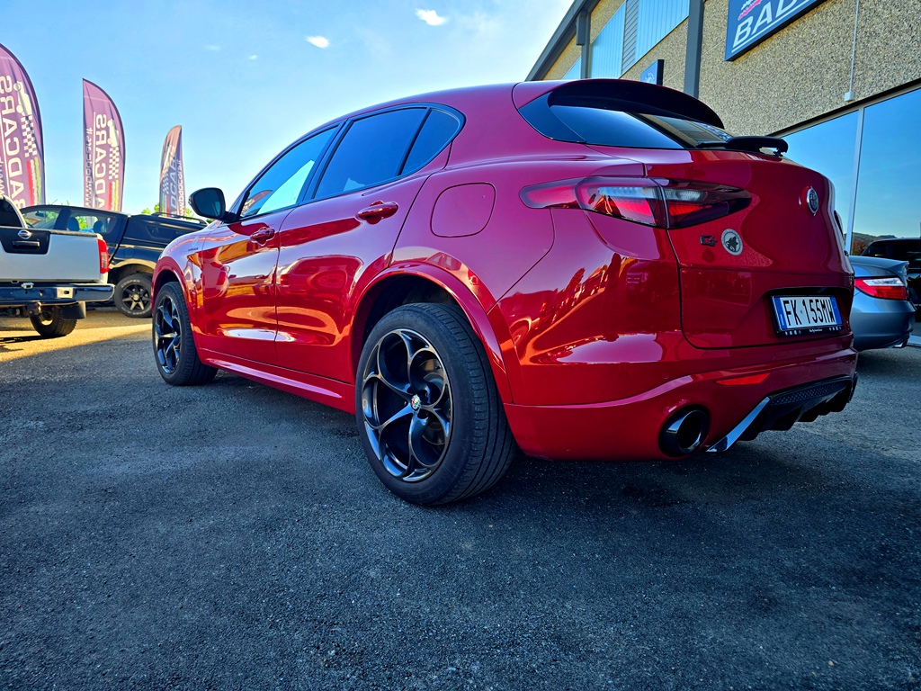ALFA ROMEO STELVIO 2.0 TURBO VELOCE Q4 280CV, foto 9