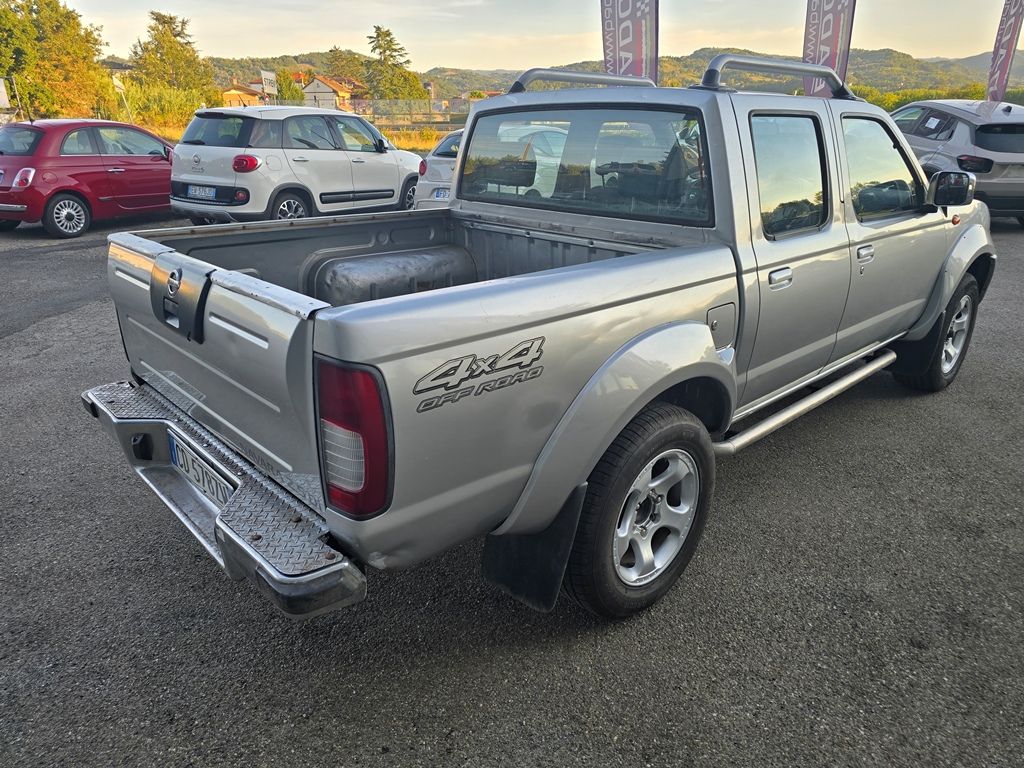 NISSAN NAVARA NP 300 2.5 TDI 133CV, foto 11
